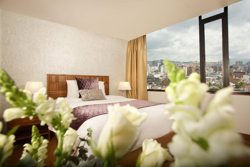 Hotel Rio Amazonas Quito Exterior photo